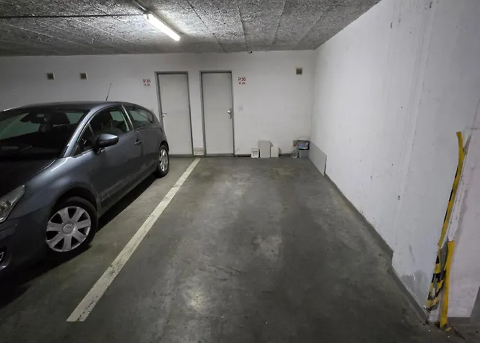 Majko With Free Parking Appartement