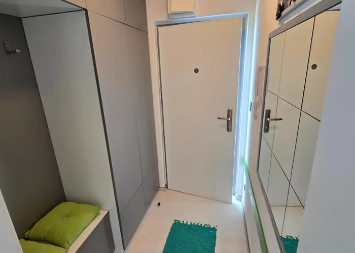 Majko With Free Parking Братислава